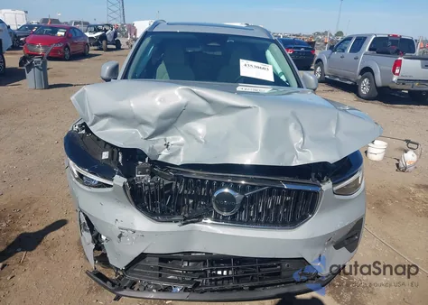 2025 Volvo Xc40 B5 Plus Bright Theme from USA, damaged, VIN YV4L12UE4S2560331